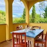 Toscagialla