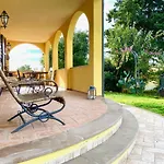 Toscagialla Villa San Vincenzo