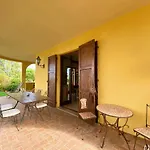 Toscagialla * San Vincenzo