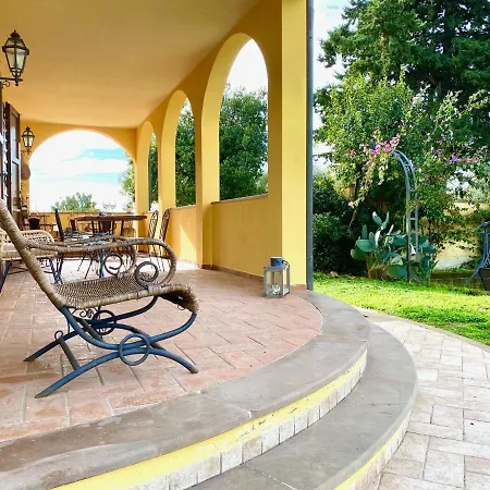 Toscagialla Villa San Vincenzo